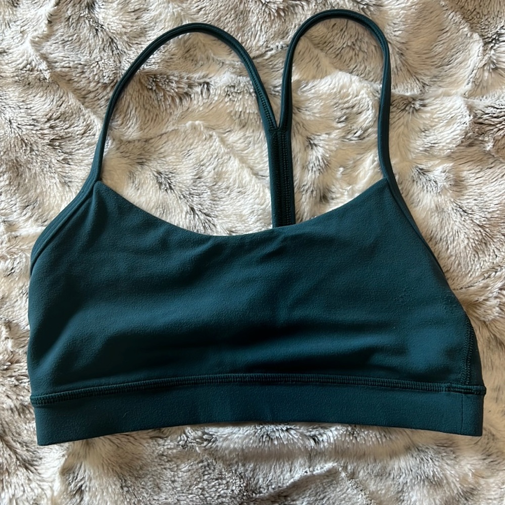 Flow Y Bra Lululemon Nulu • Size 4 • Green Jasper